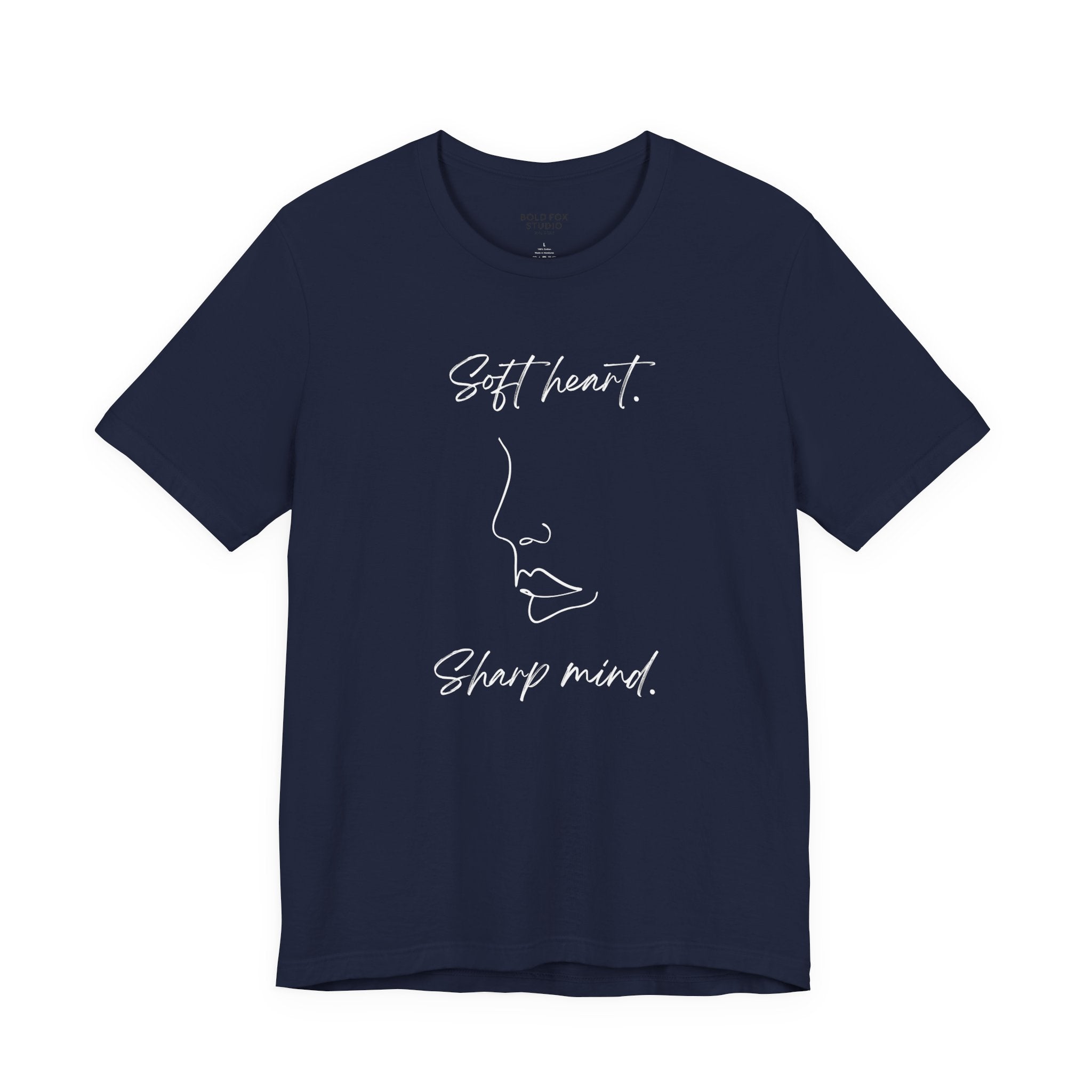 Soft heart. Sharp mind.   (EU) T-Shirt