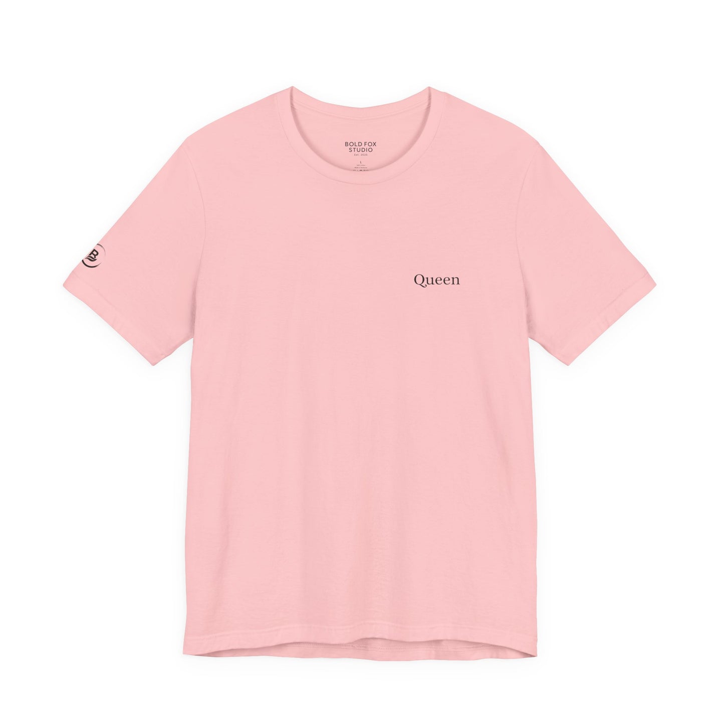 Queen of chaos. T-Shirt