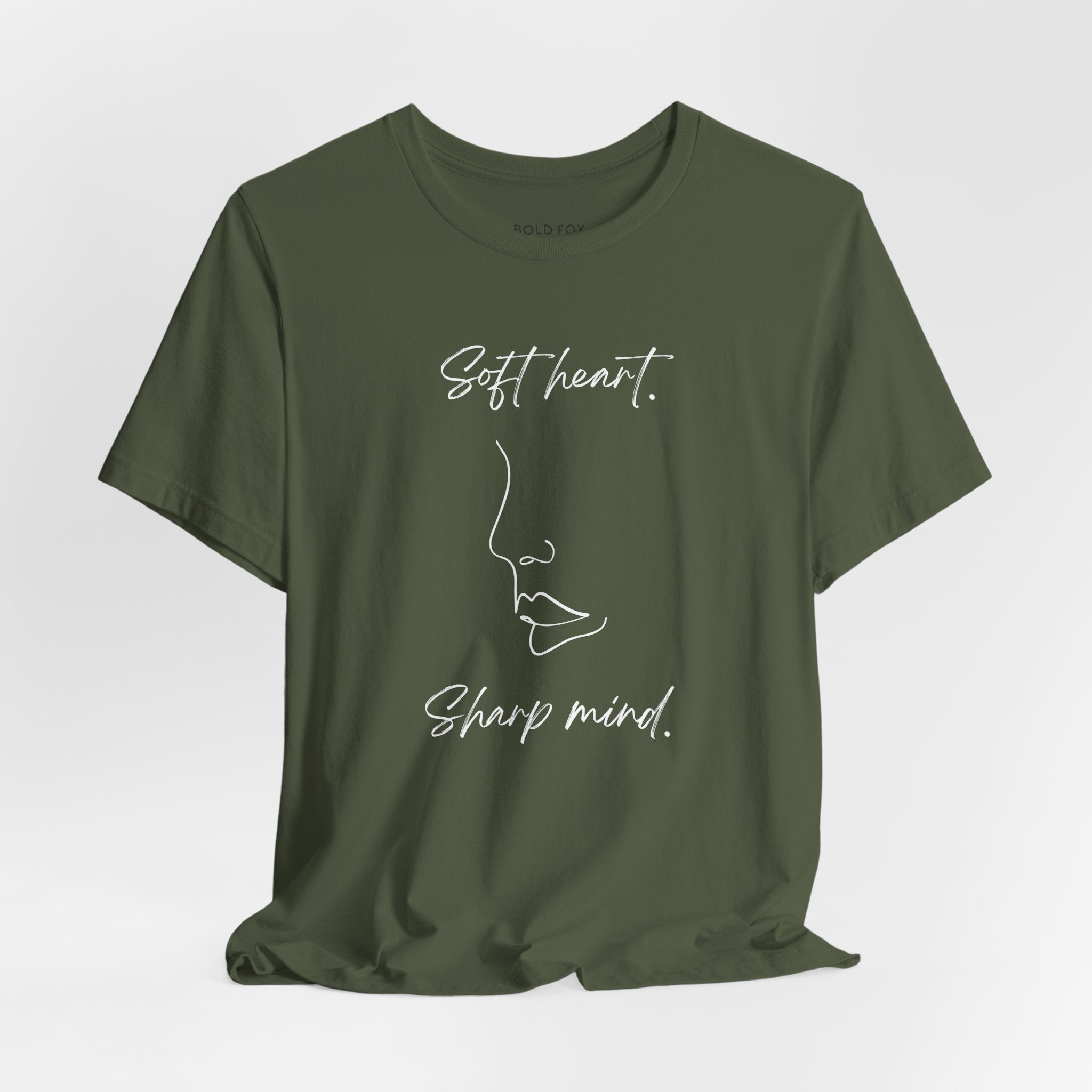 Soft heart. Sharp mind.   (EU) T-Shirt