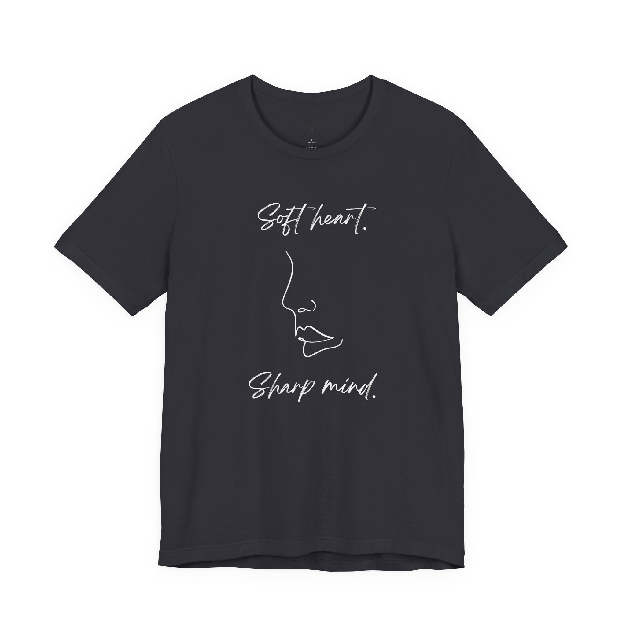 Soft heart. Sharp mind.   (EU) T-Shirt