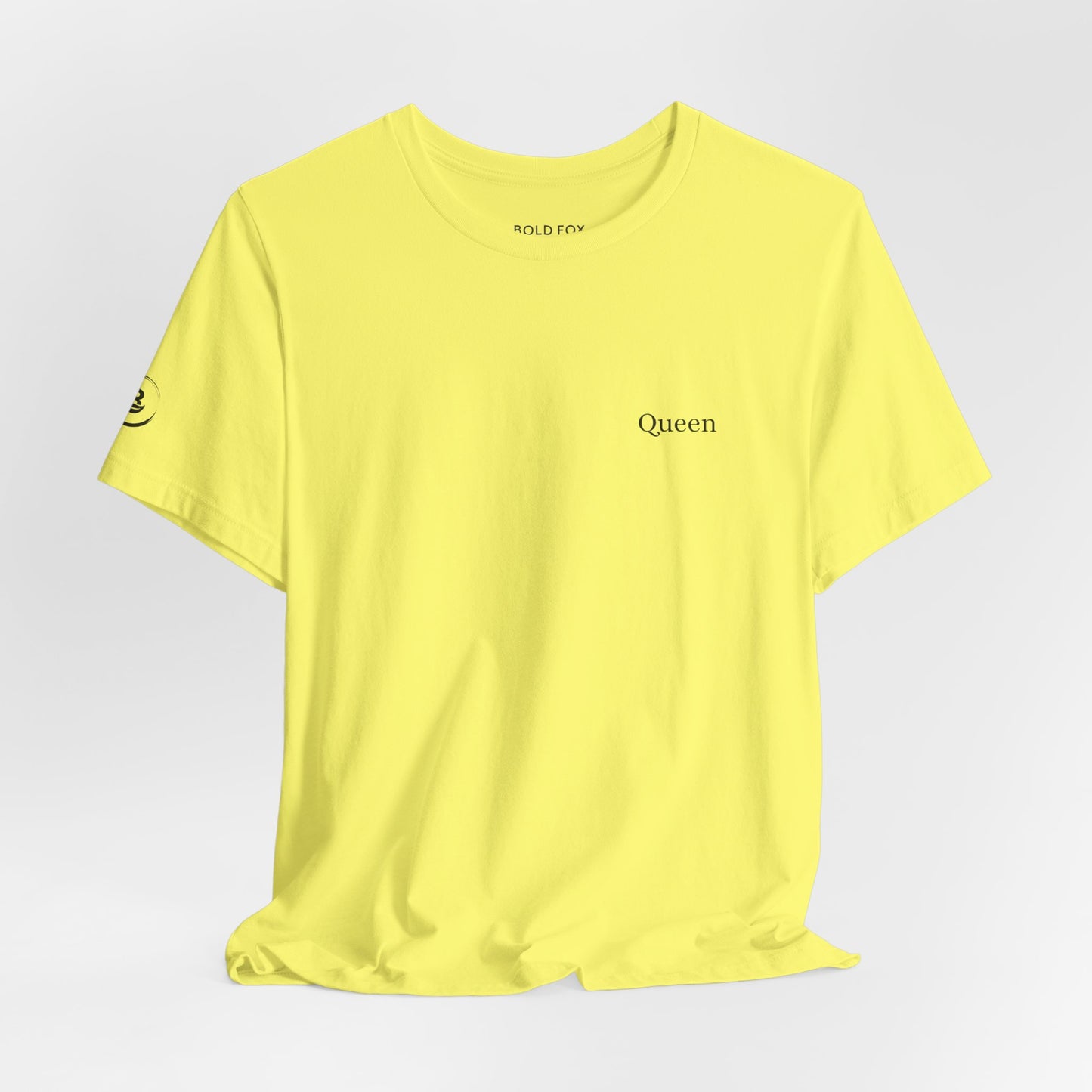 Queen of chaos. T-Shirt