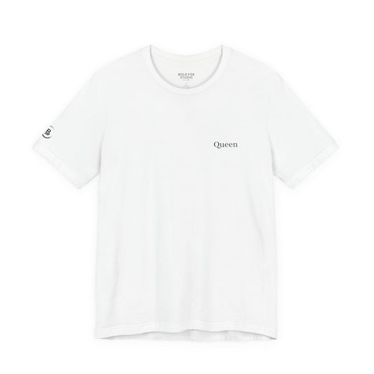 Queen of chaos. T-Shirt