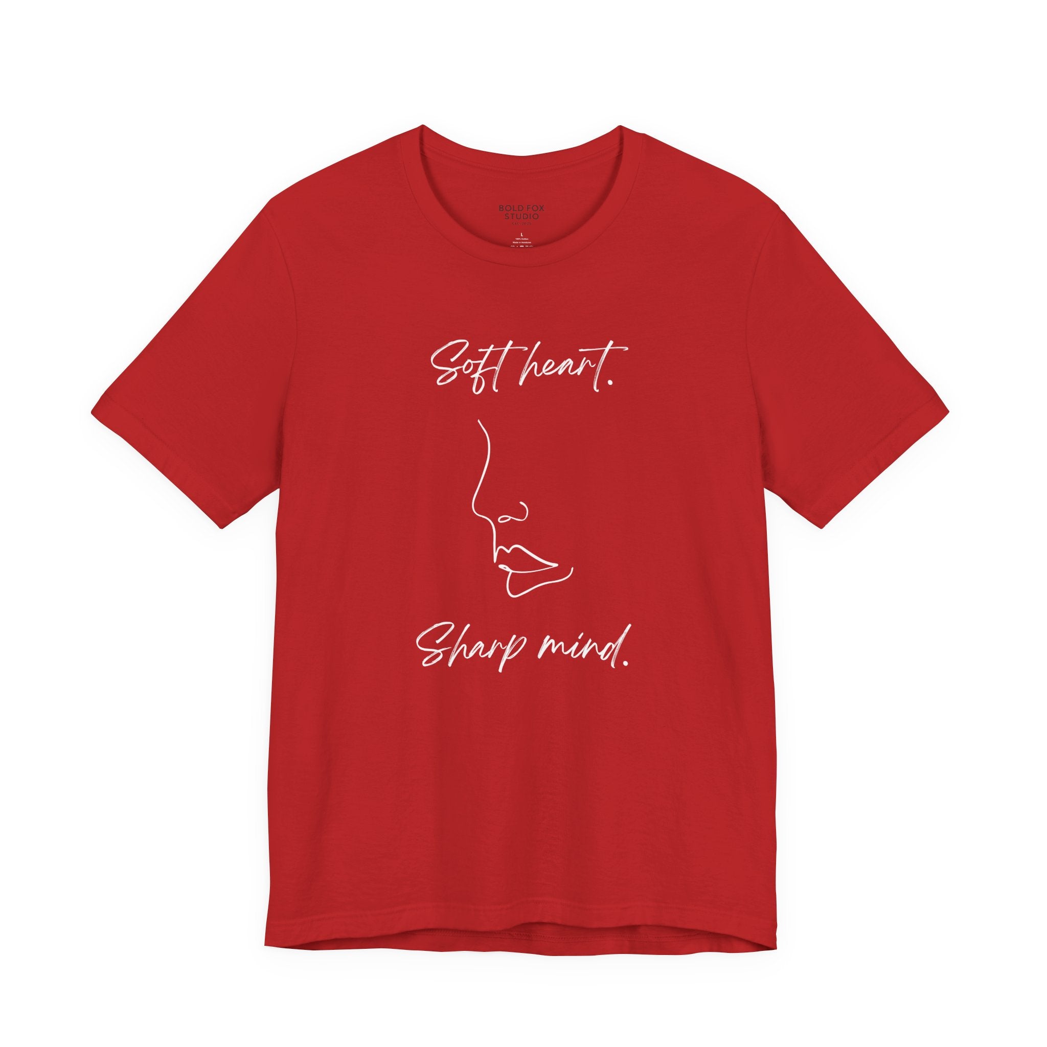 Soft heart. Sharp mind.   (EU) T-Shirt